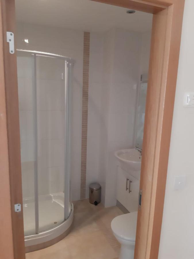Lila Lake Isle Luxury Aparthotel Слайгоу Екстериор снимка